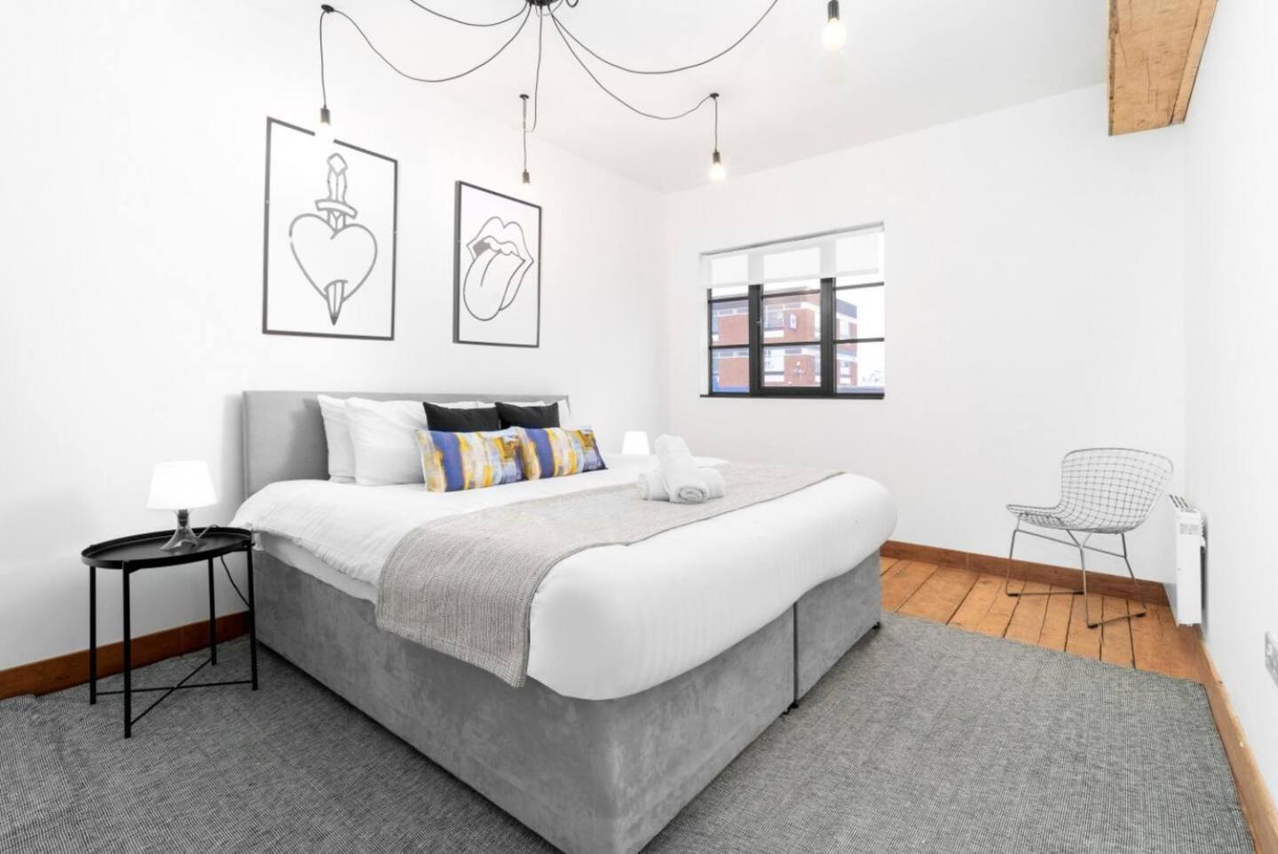 Loft Style Apartment - Near City Centre - Smart Tv- Wifi - Parking - Top Rated - 3Nt Бірмінгем Екстер'єр фото